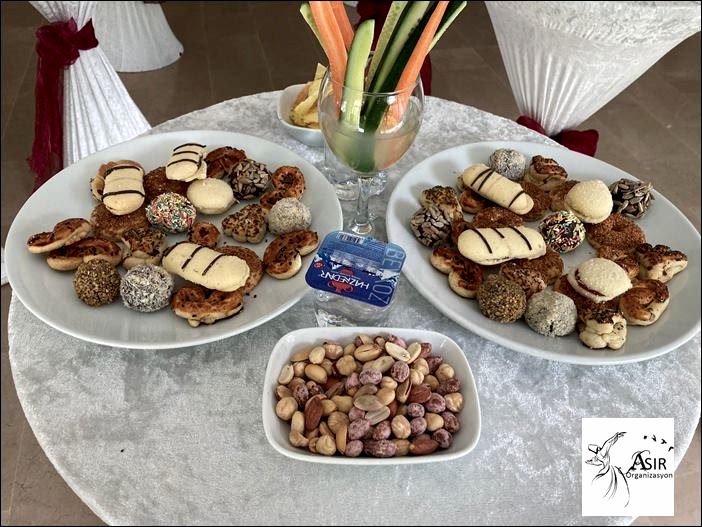 Bistro Masa Kiralama