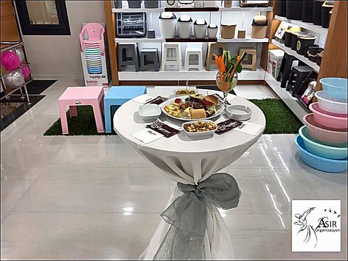 Bistro Masa Kiralama