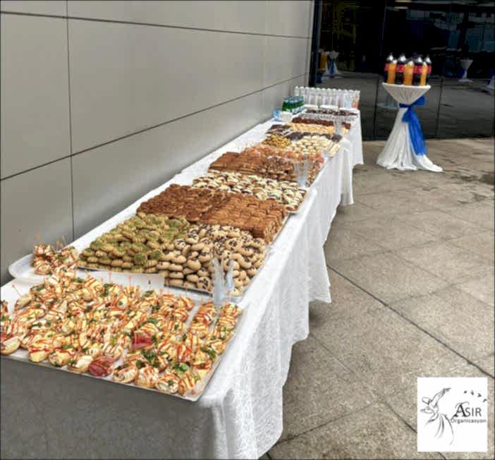 Kokteyl Yiyecekleri Menüsü