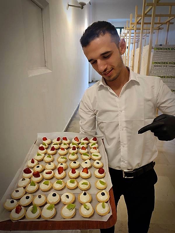 Renkli Kokteyl Menüsü